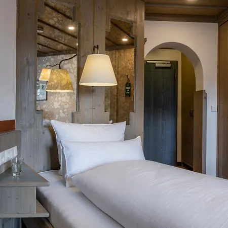 Hotel Promenade 4*